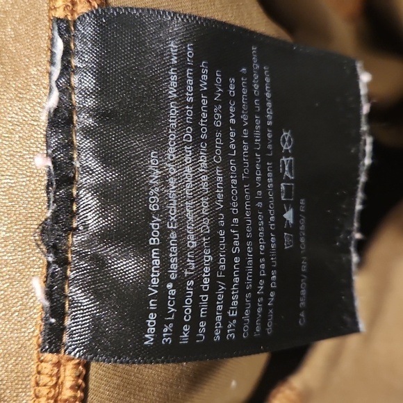 Lululemon Leggings pants - Picture 6 of 6